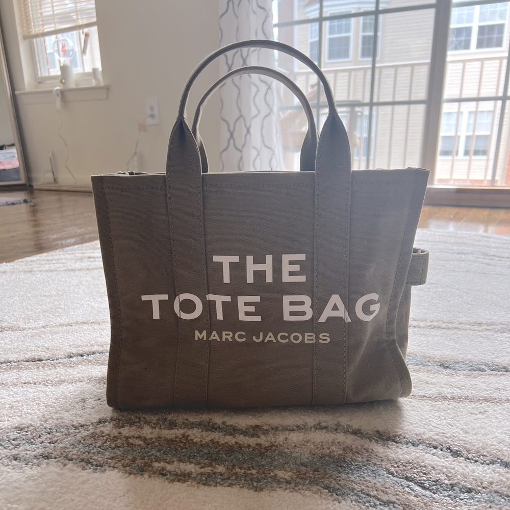 Marc jacobs tote bag